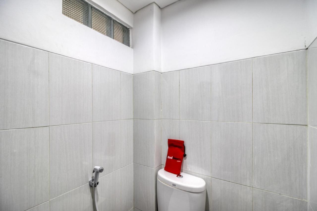 Reddoorz Syariah Near Galeria Mall Yogyakarta Exterior foto